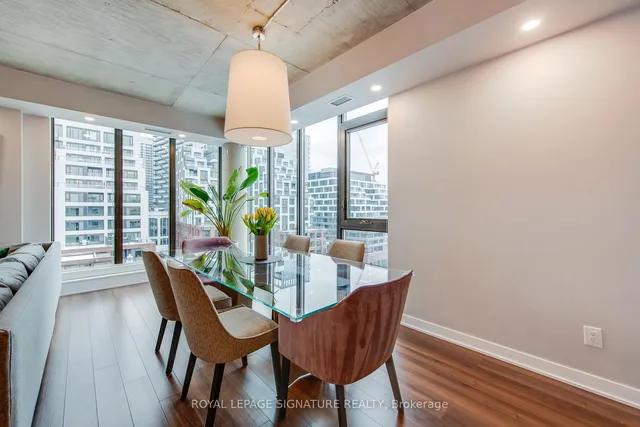 Additional image 9 of 400 Wellington St Unit PH1106