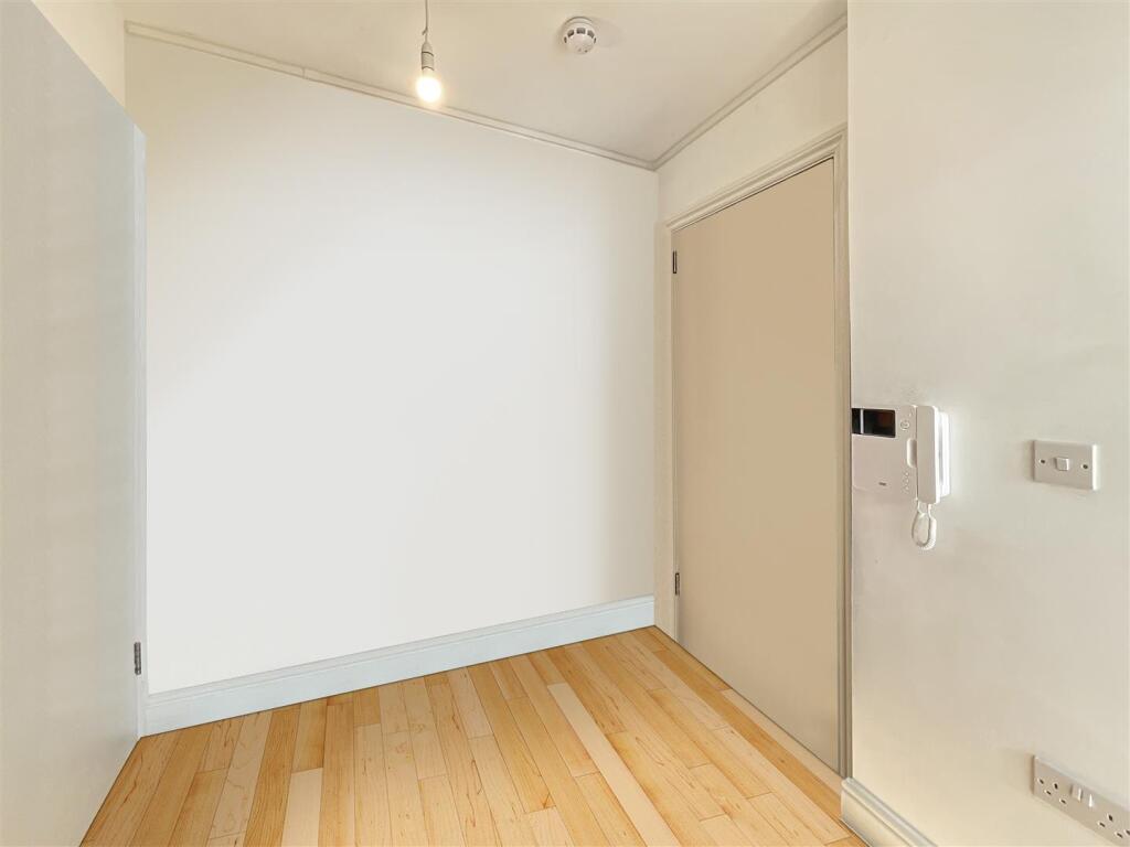 Additional image 7 of Air Balloon Road, St George