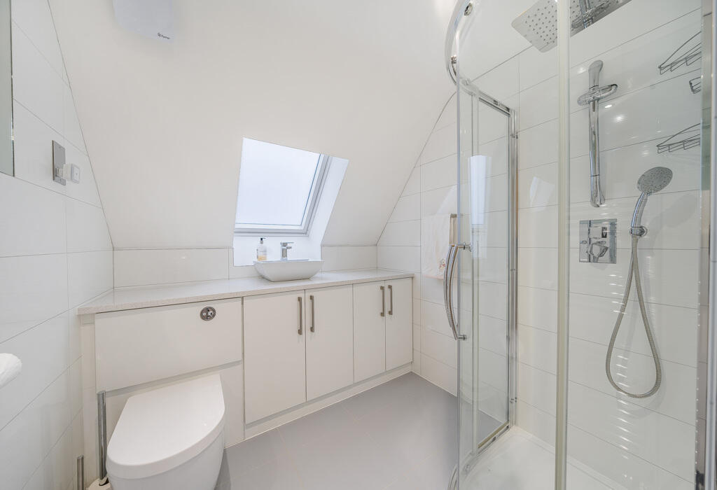 Additional image 17 of Hayes Lane, Bromley, BR2 9EA