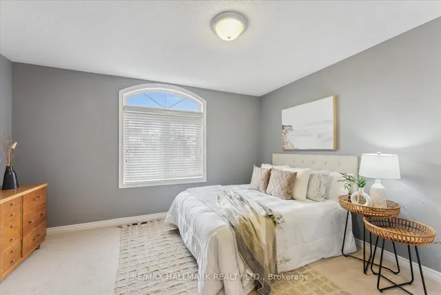 Additional image 26 of 343 Giddings Cres