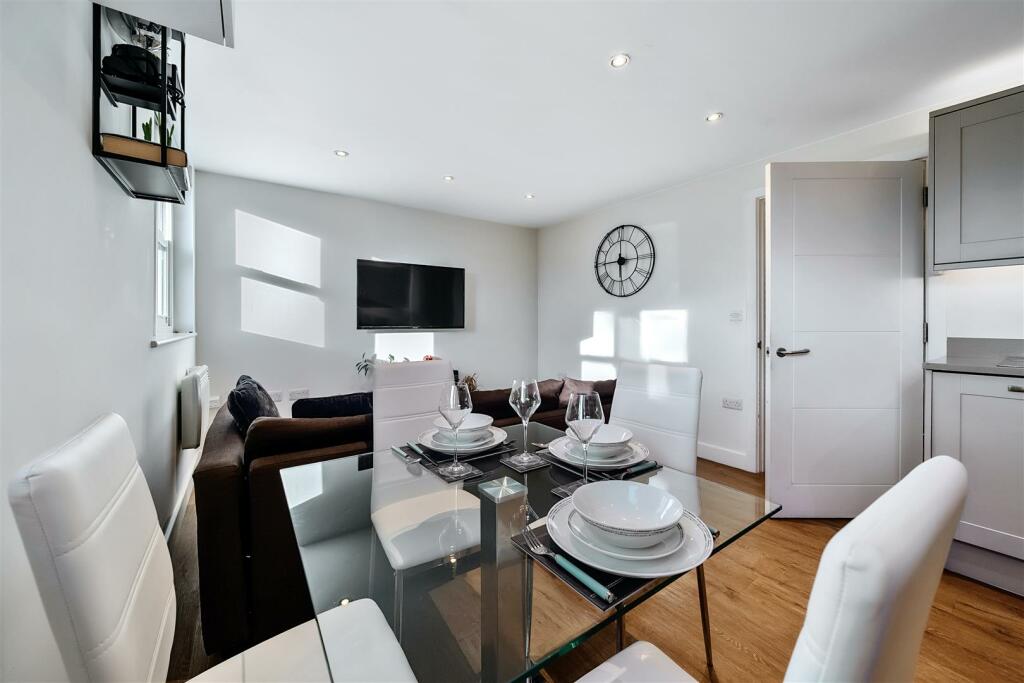 Additional image 5 of Hampton Road, Redland