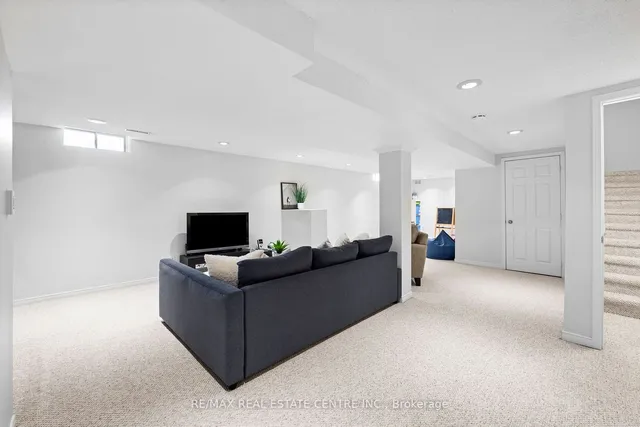 Additional image 33 of 2112 Berwick Dr