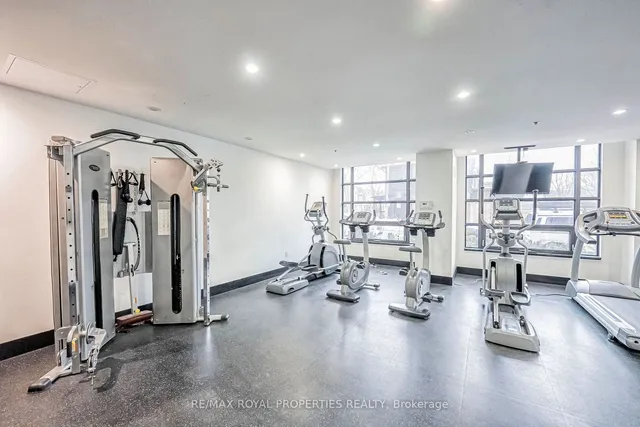 Additional image 32 of 88 Colgate Ave Unit 328