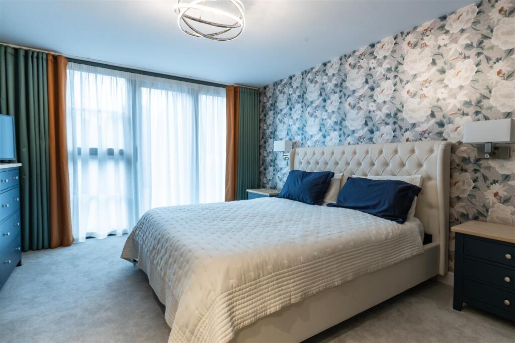 Additional image 5 of Manor Road, Eastcliff, East Cliff