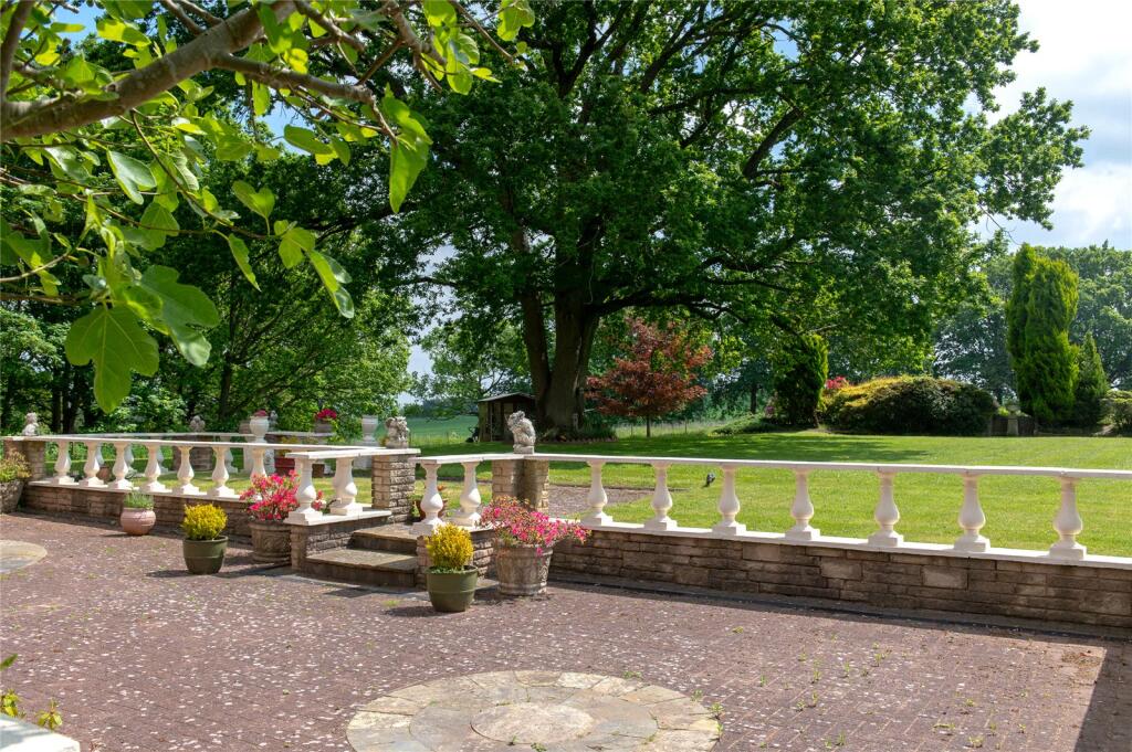 Additional image 34 of Cofton Hackett, Birmingham, Worcestershire