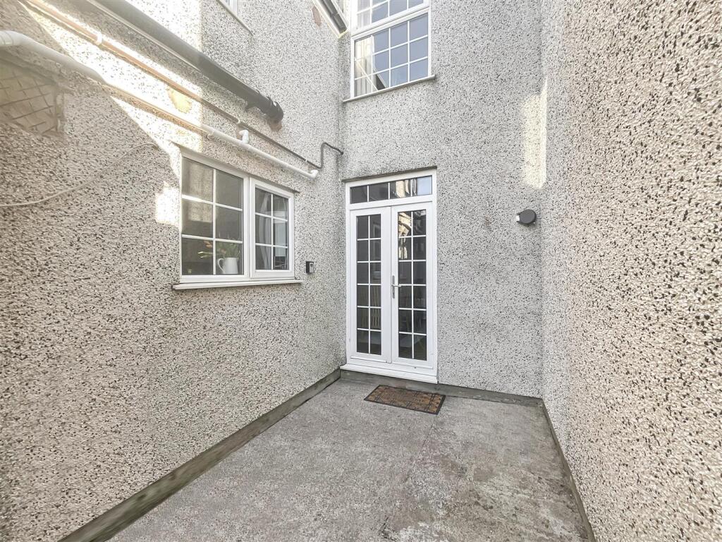 Additional image 33 of High Street, Hanham, Bristol