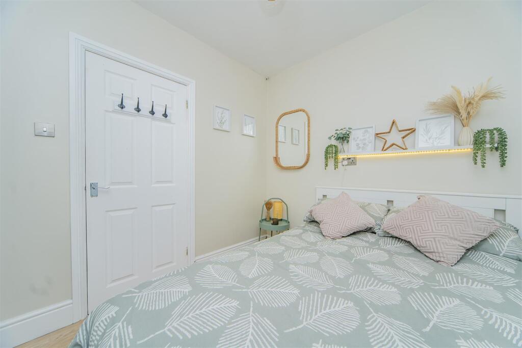 Additional image 24 of St. Marys Avenue, Barry