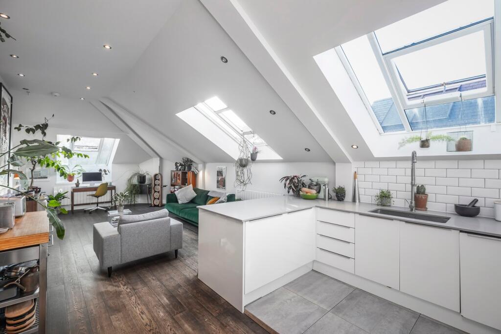 Primary image of 7 Brownsea Road, Sandbanks, Poole, BH13