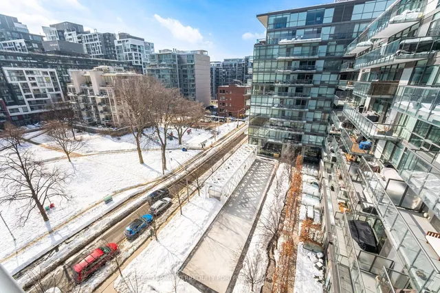 Additional image 35 of 55 Stewart St Unit 823