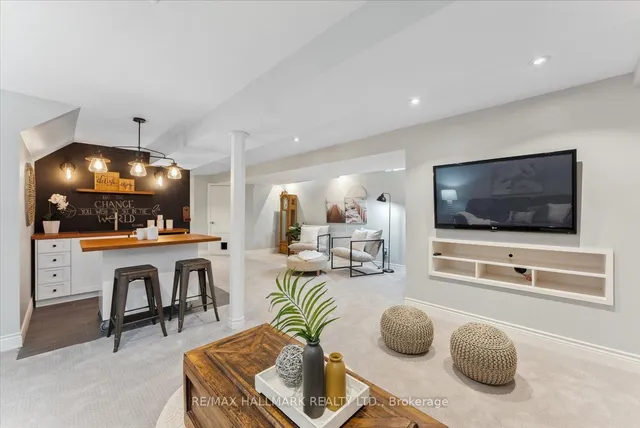 Additional image 36 of 343 Giddings Cres