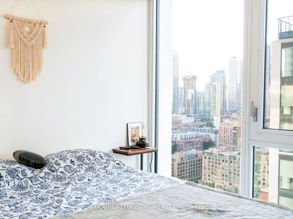 Additional image 4 of 158 Front St E #2114, Toronto, ON M5A 0K9