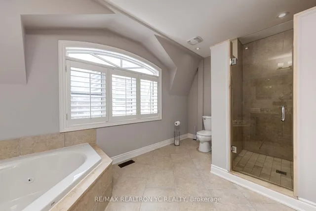 Additional image 32 of 4450 Bathurst St