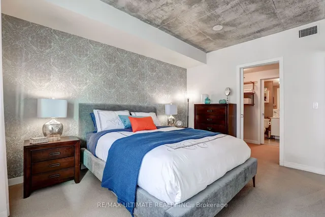 Additional image 12 of 59 East Liberty St Unit 707