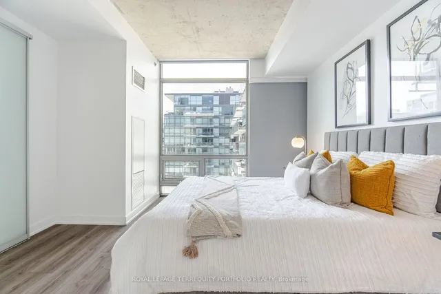 Additional image 20 of 55 Stewart St Unit 823