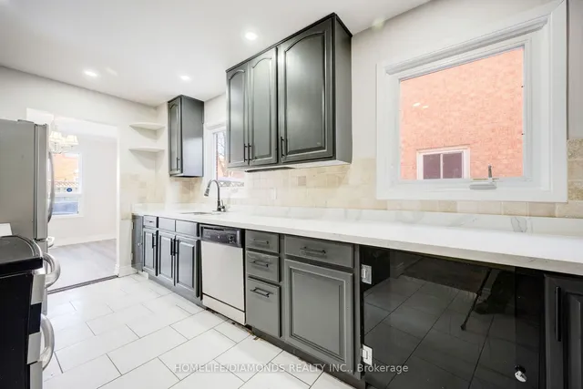 Additional image 14 of 79 Ecclestone Dr