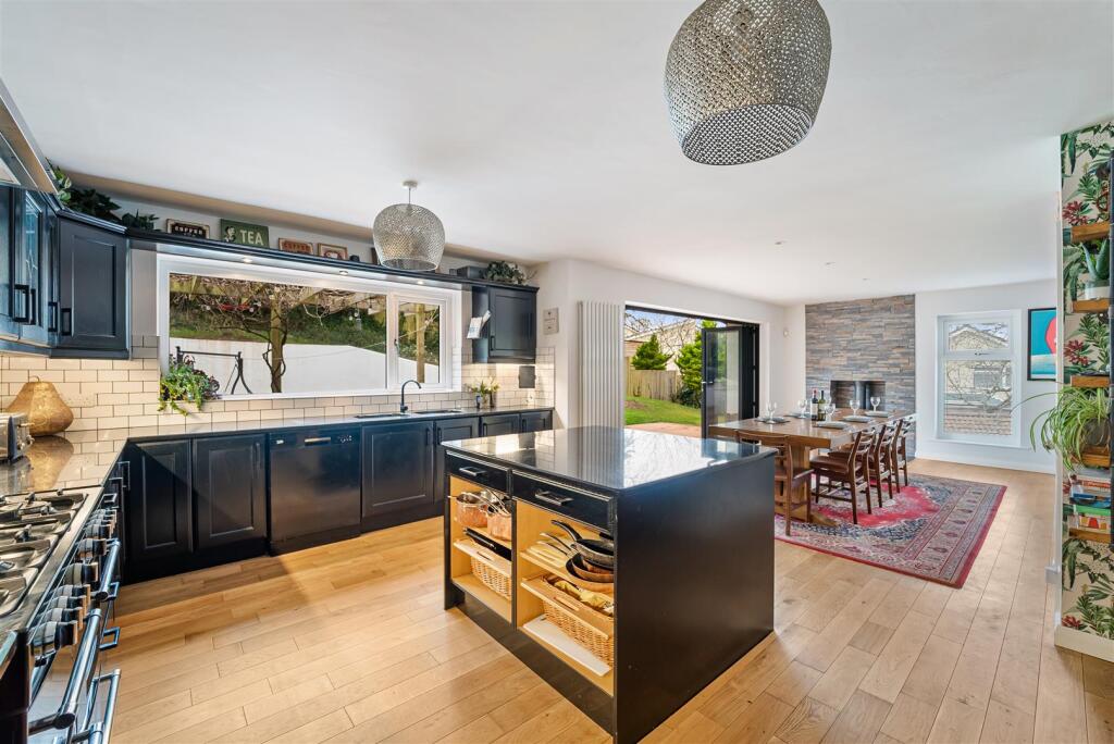 Additional image 5 of Chestnut House, Oldmixon Road - A TRUE MASTERPIECE