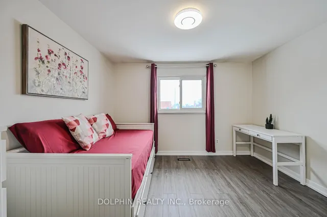 Additional image 33 of 6 Village Crt