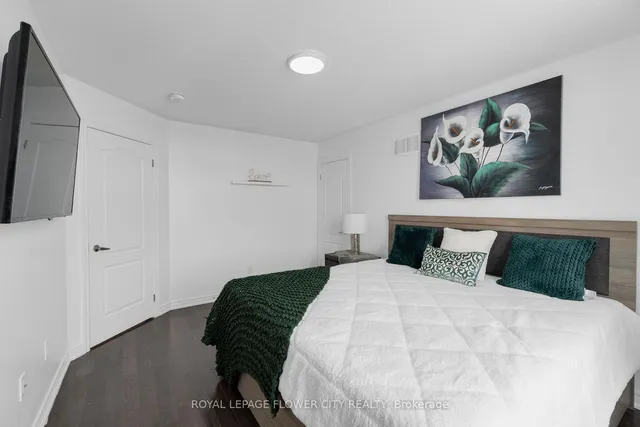 Additional image 28 of 22 Vanwood Cres