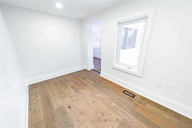 Additional image 23 of 2014 Embleton Rd