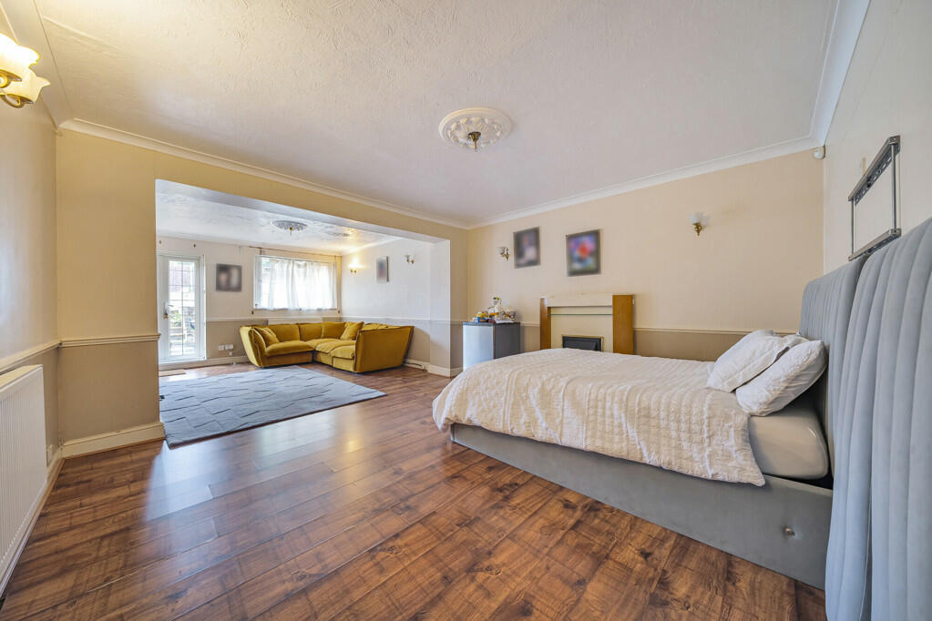 Additional image 6 of Wimborne Avenue, Chislehurst