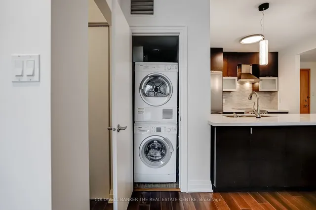 Additional image 20 of 99 Harbour Sq Unit 706