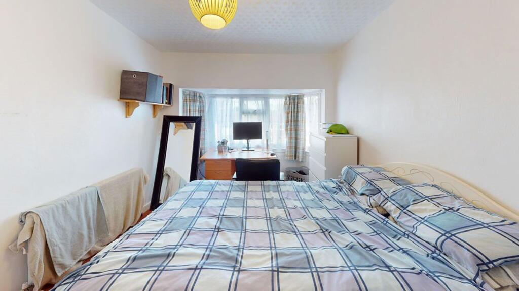 Additional image 10 of 6 Goss Croft, B29 6NN