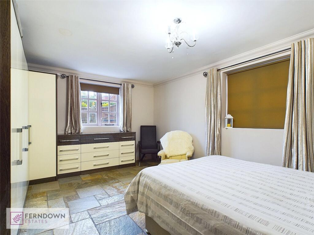 Additional image 13 of Holly Lane, Marston Green, B37