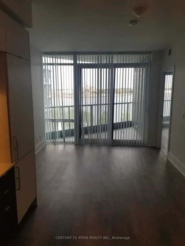 Additional image 4 of 1 Edgewater Dr Unit 505