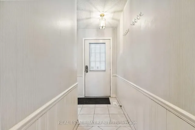 Additional image 4 of 14 Crowfoot Pl