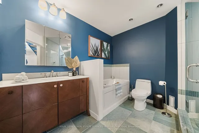 Additional image 20 of 104 Winchester St