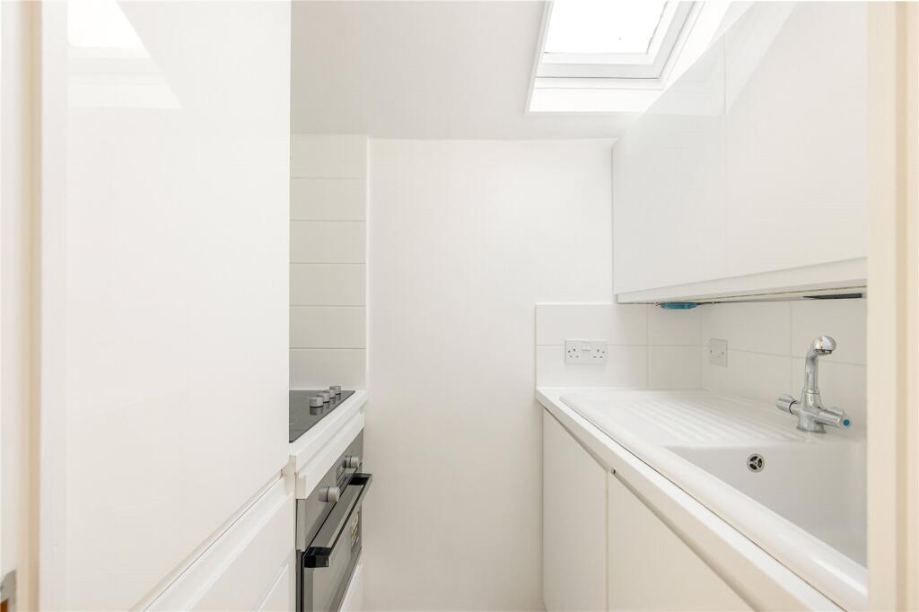 Additional image 5 of Victoria Street, Cambridge, Cambridgeshire, CB1