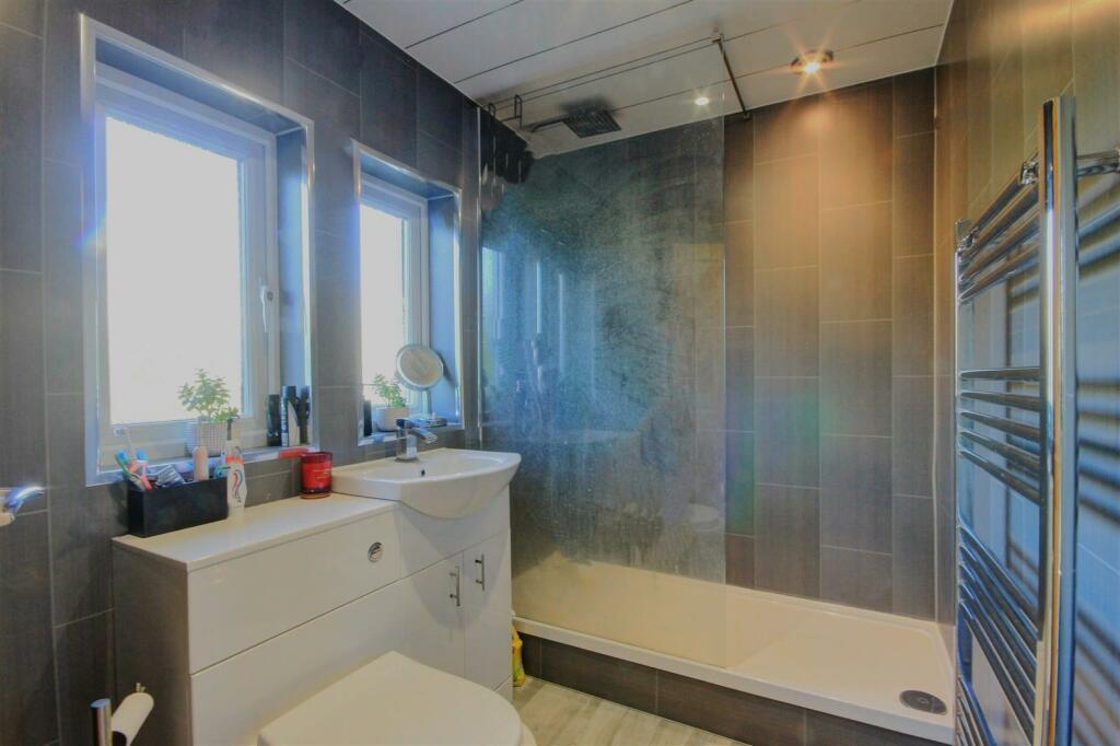 Additional image 15 of Green Howards Road, Richmond