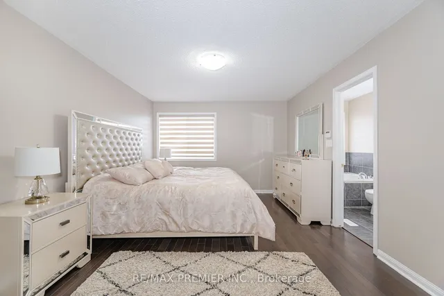 Additional image 20 of 3 Coachlight Cres