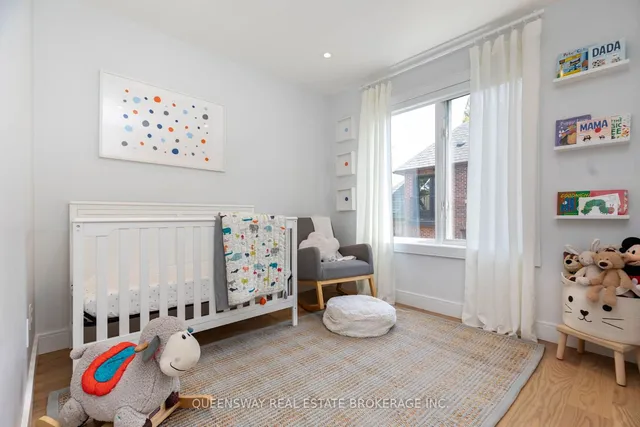 Additional image 10 of 232 St. George St Unit 19