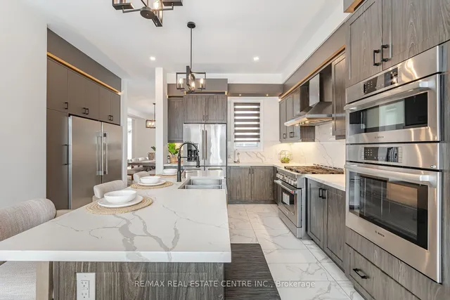 Additional image 14 of 583 Beam Crt