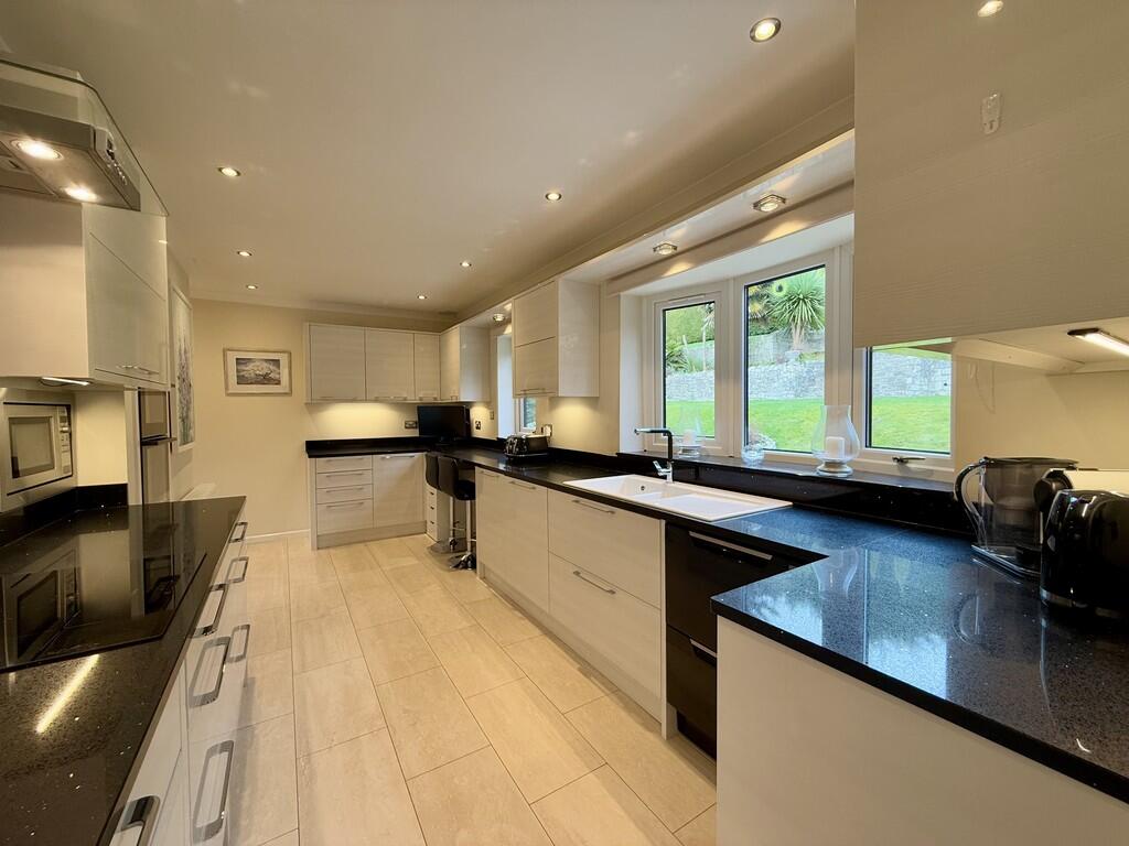 Additional image 3 of The Street, Farmborough