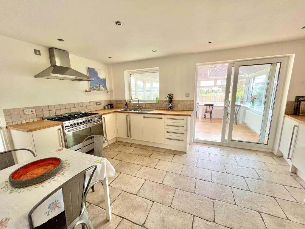 Additional image 3 of Manor Drive, Telscombe Cliffs, Peacehaven