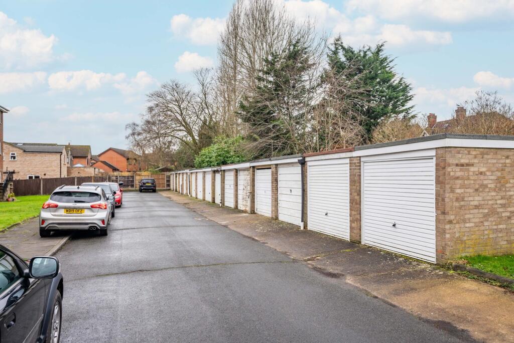 Additional image 8 of Rowan Close, St. Albans, Hertfordshire, AL4