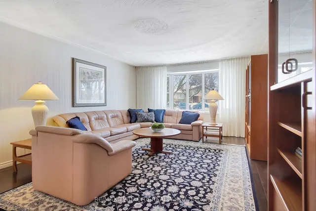 Additional image 7 of 28 Upper Canada Pl