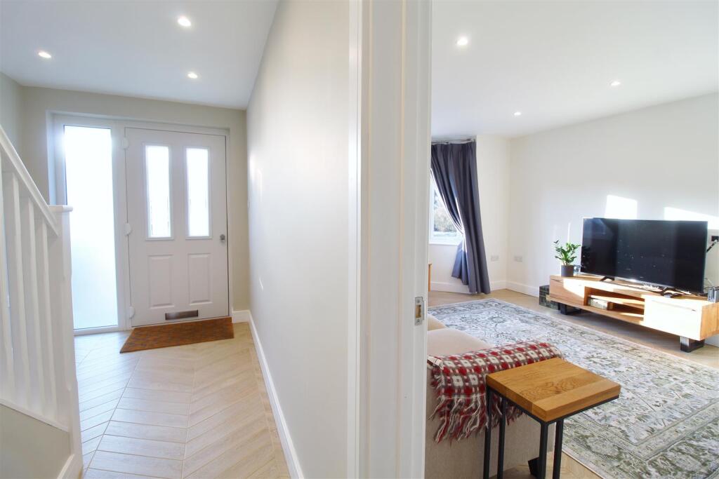 Additional image 12 of Peplins Way, Brookmans Park