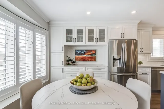 Additional image 21 of 1641 Allan Cres Cres