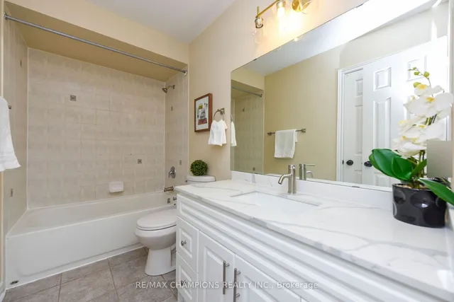 Additional image 33 of 258 Van Kirk Dr