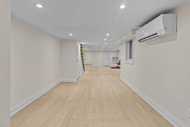 Additional image 30 of 195 Gladstone Ave