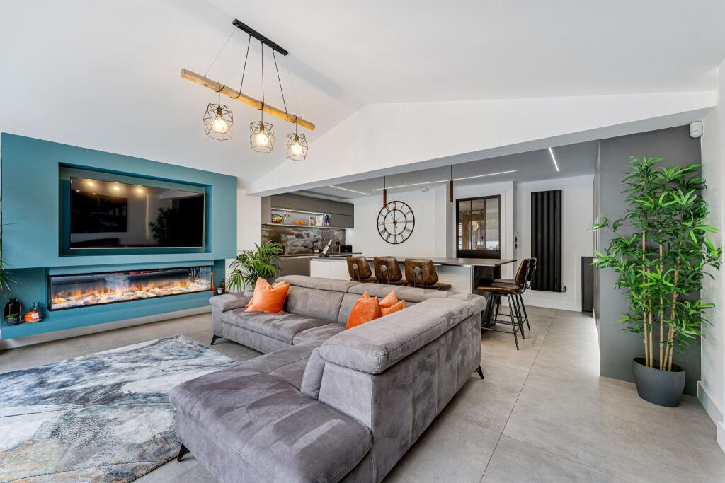 Additional image 20 of Somersby Drive, Bromley Cross, Bolton, BL7