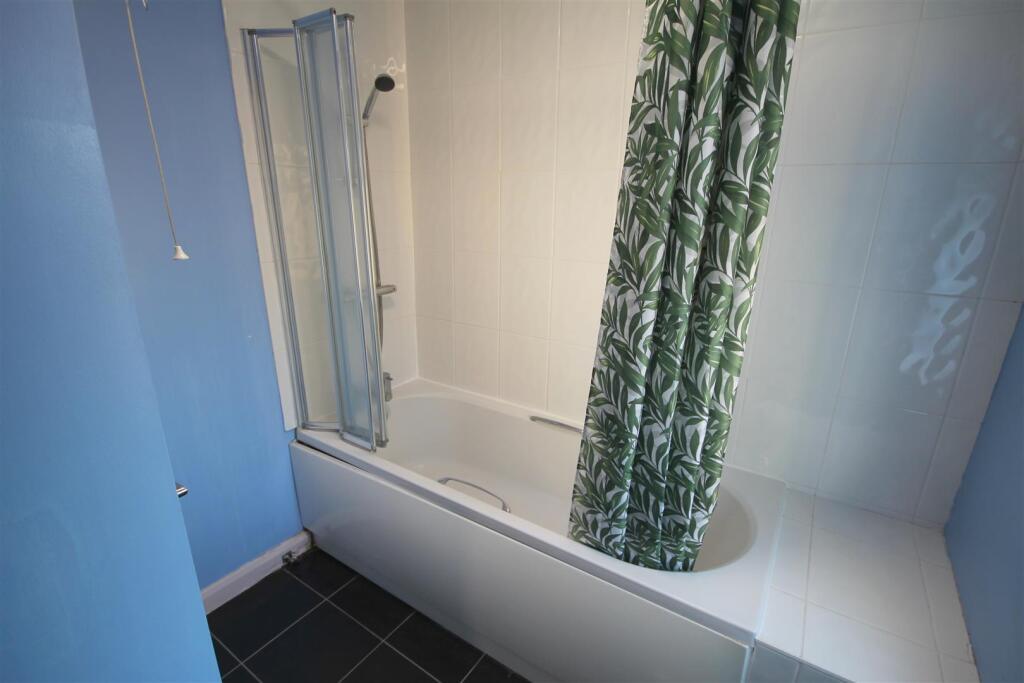 Additional image 17 of Malmains Drive, Frenchay, Bristol