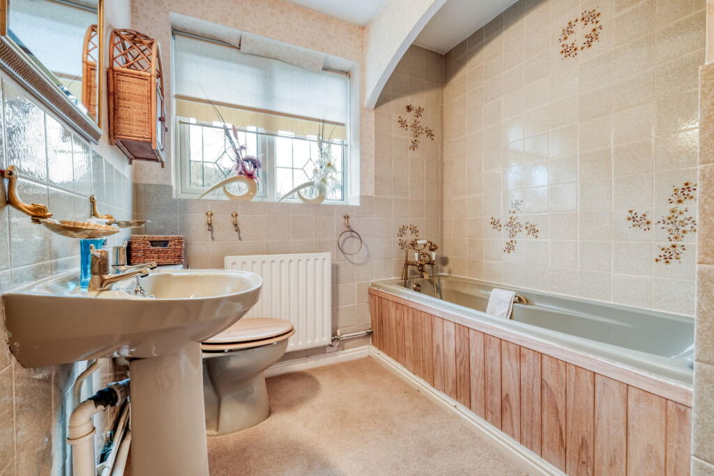 Additional image 10 of Burnthurst Crescent, Shirley, Solihull, B90 4UJ