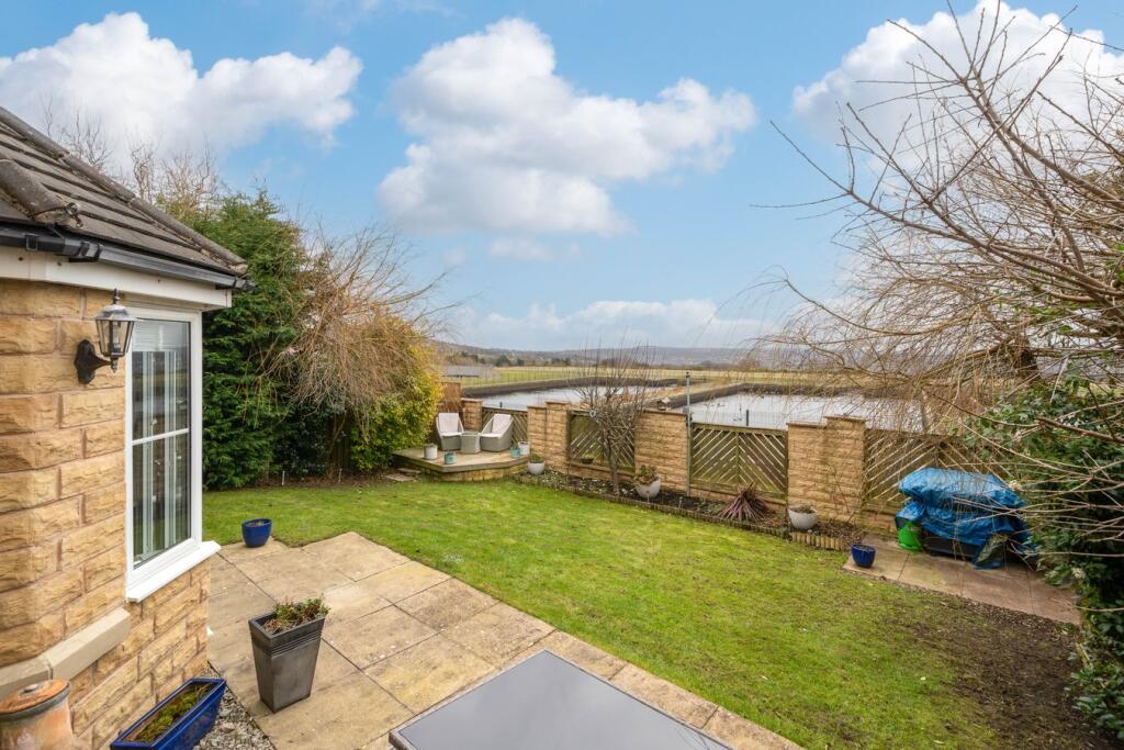 Additional image 5 of Arnhem Close, Gilstead, Bingley, BD16