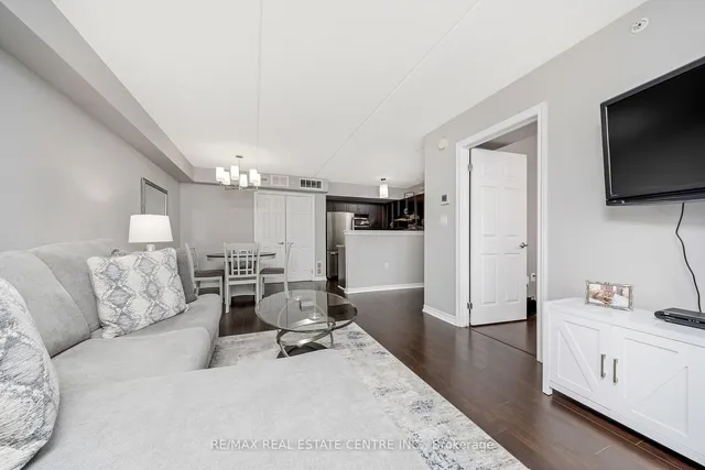 Additional image 19 of 1360 Main St Unit 304