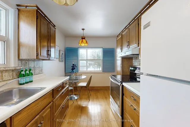 Additional image 18 of 207 Blake Ave