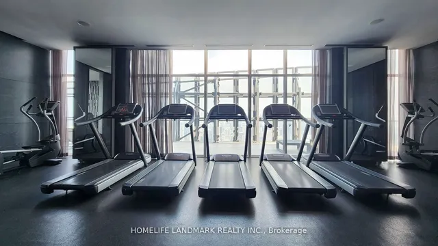 Additional image 17 of 65 St Mary St Unit 3411